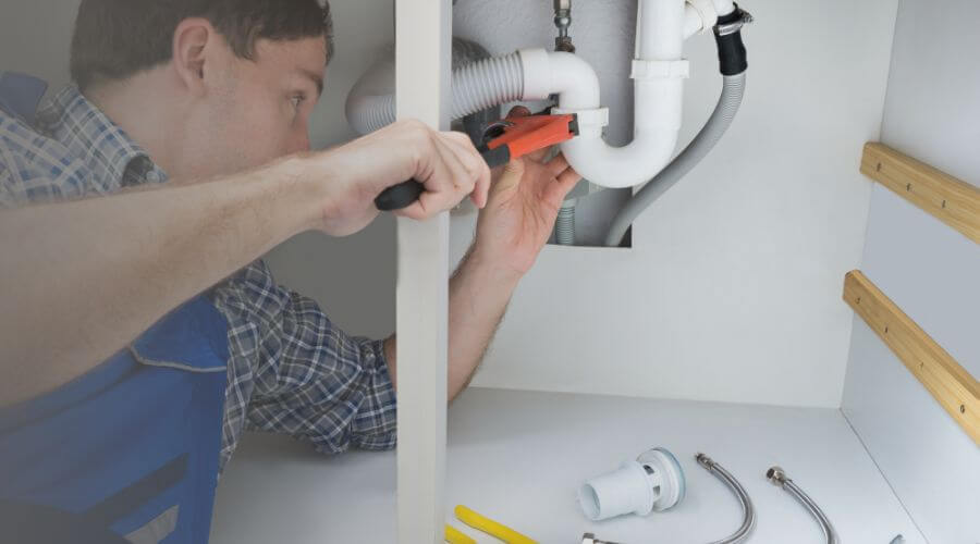 Expert burst pipe repair services in Alcester, SD